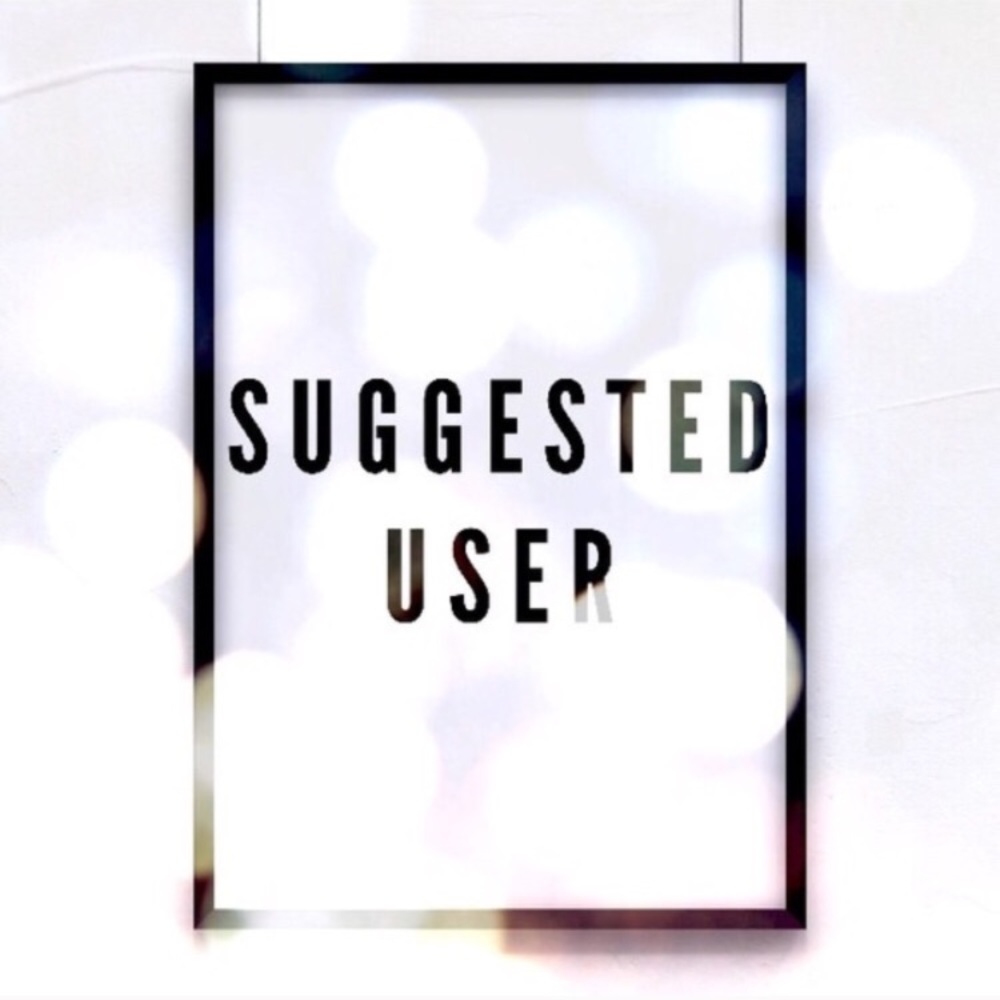 5/$35 • 5 Item Mystery Box • Sizes: XS/Small, Small/ Medium or Medium/ Large - Picture 2 of 9